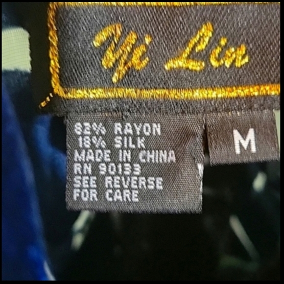 Yi Lin Vintage Silk Blend Burnout Velvet Button Down Blouse - Picture 6 of 7